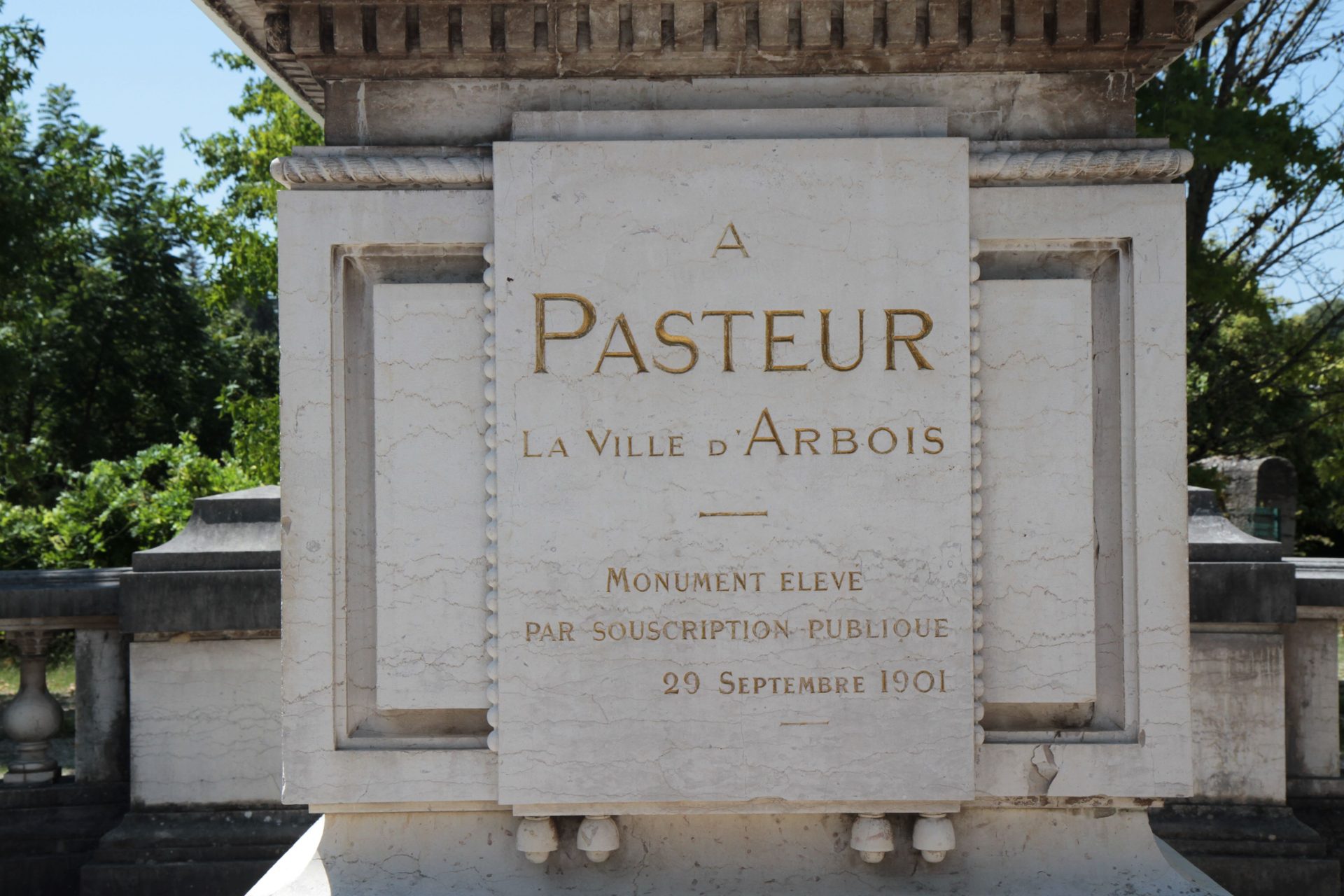 Louis%20Pasteur%27s%20monument%2C%20Arbois%20-%2005.JPG